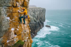 Exploration des falaises bretonnes